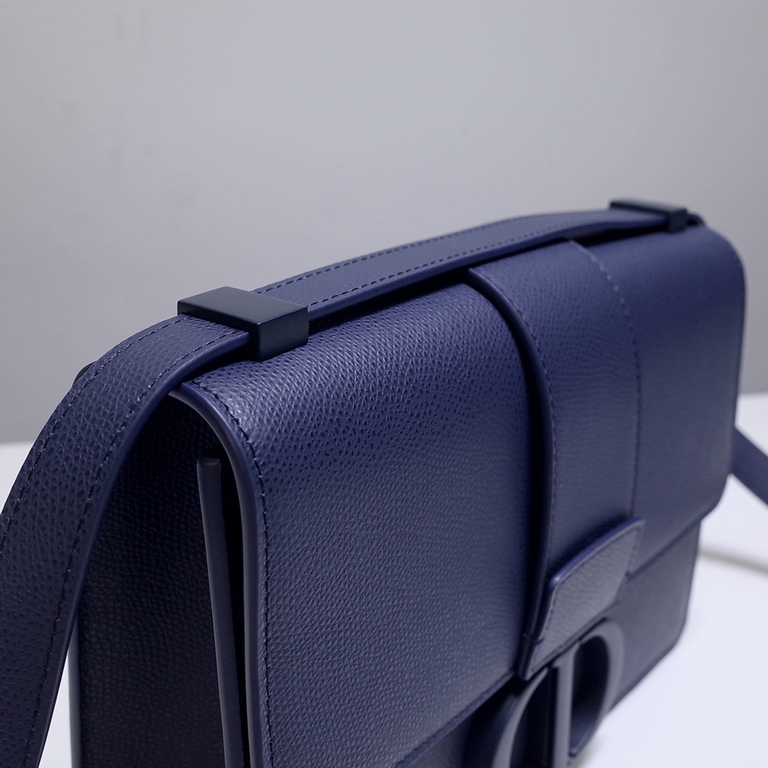 30 Montaigne Bag Dark Blue Grained Calfskin